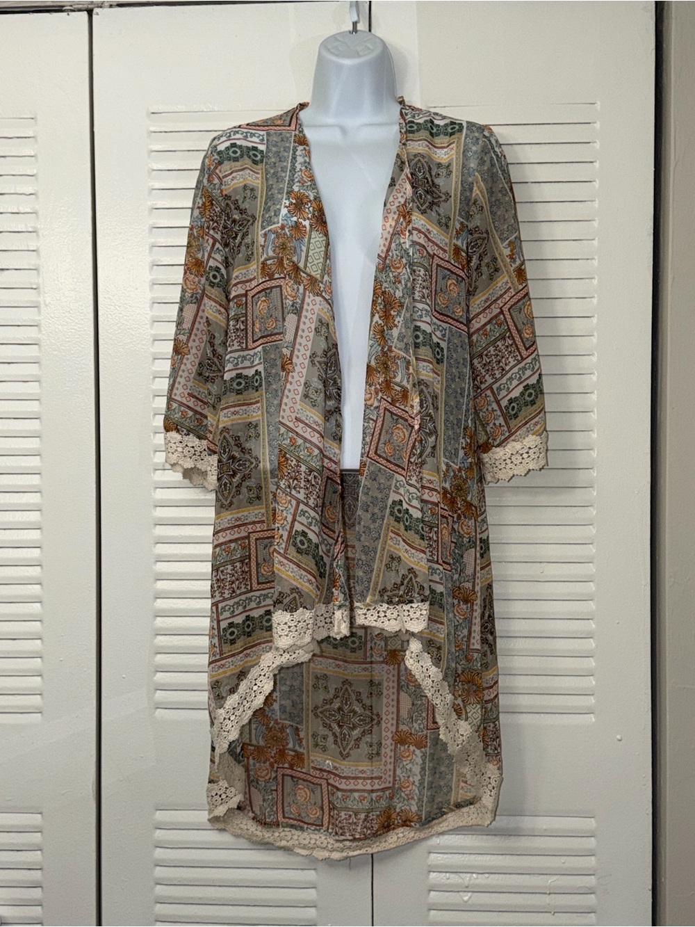 G Collection Boho retro Patchwork Lace Trim Duster Kimono / Cardigan